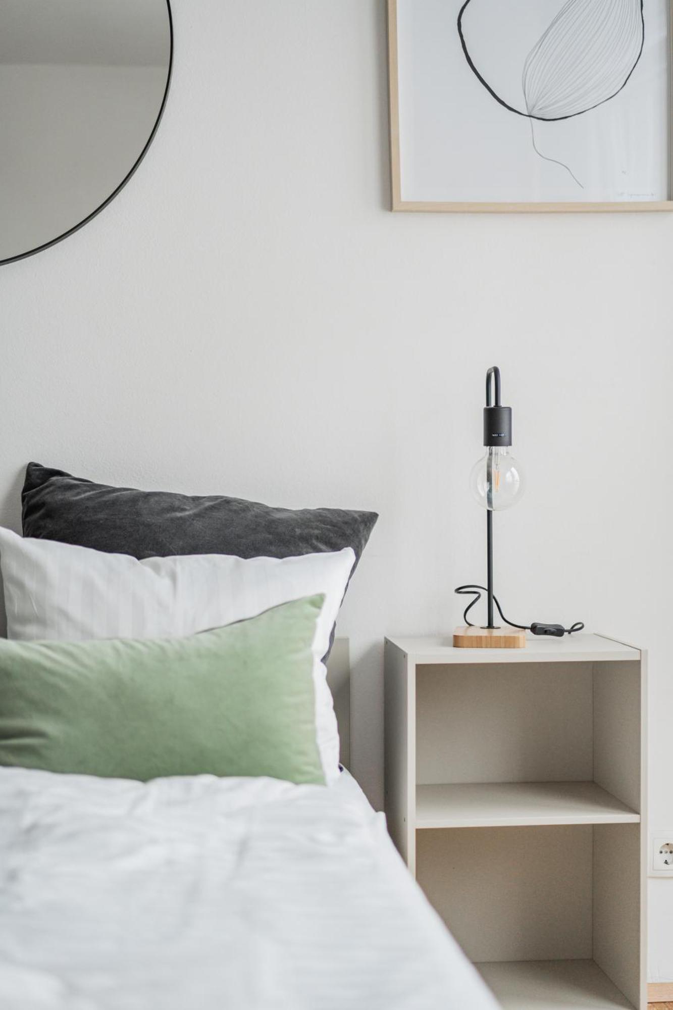 Studio Next To Karlskirche Vienna Room photo